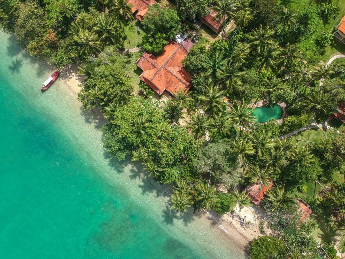 Baan Mai Beachfront Lone Island Phuket Ngoại thất bức ảnh