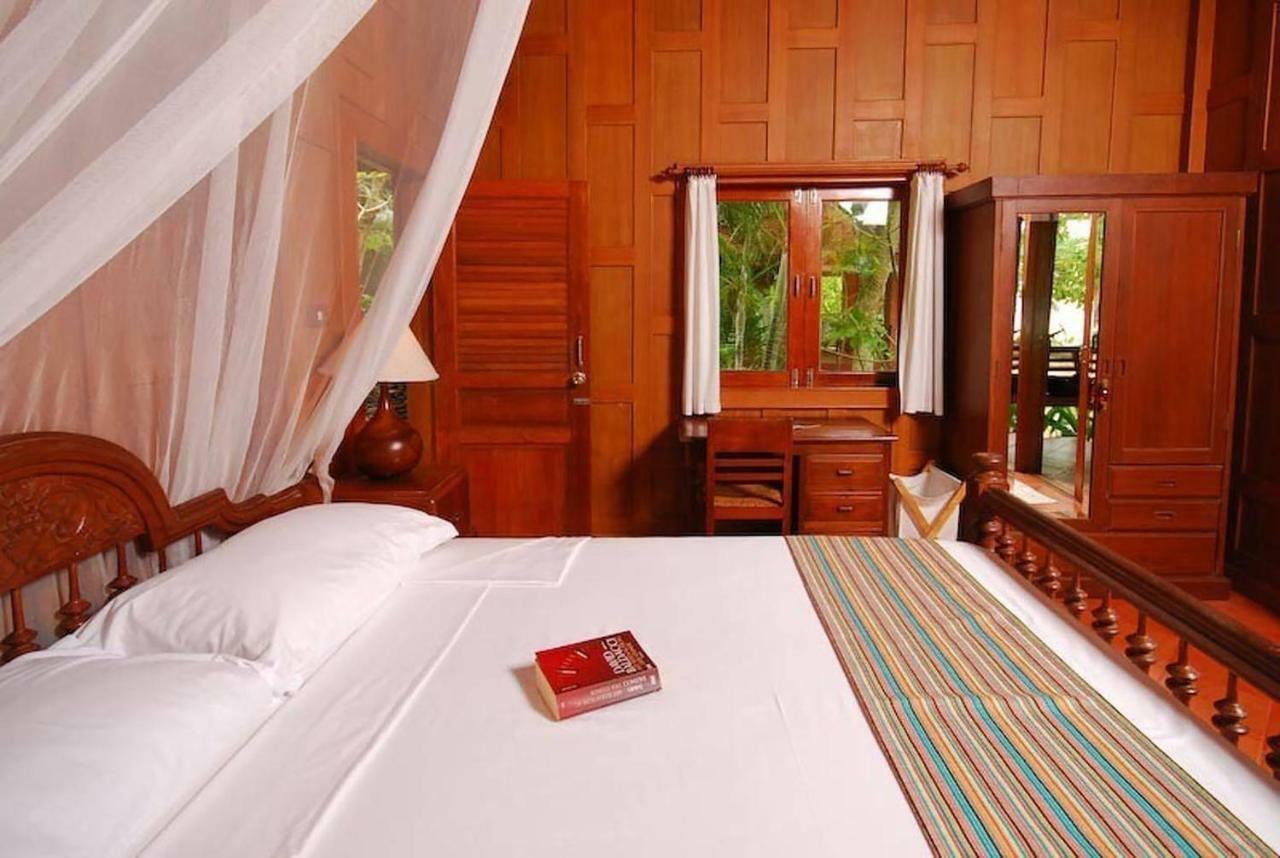 Baan Mai Beachfront Lone Island Phuket Ngoại thất bức ảnh