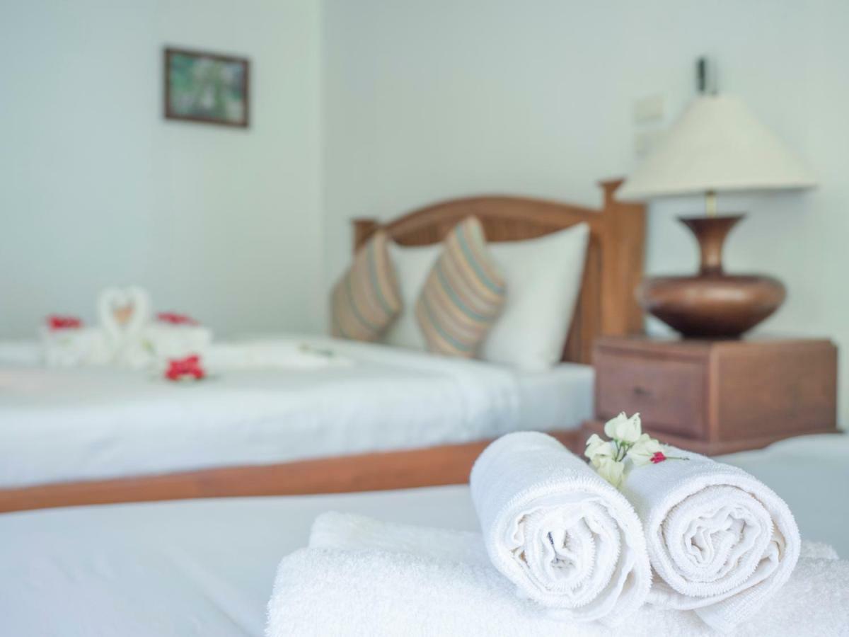 Baan Mai Beachfront Lone Island Phuket Ngoại thất bức ảnh