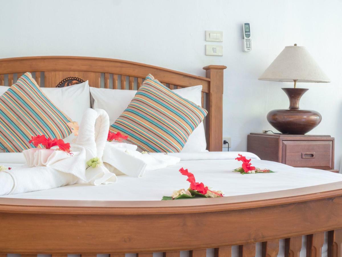 Baan Mai Beachfront Lone Island Phuket Ngoại thất bức ảnh