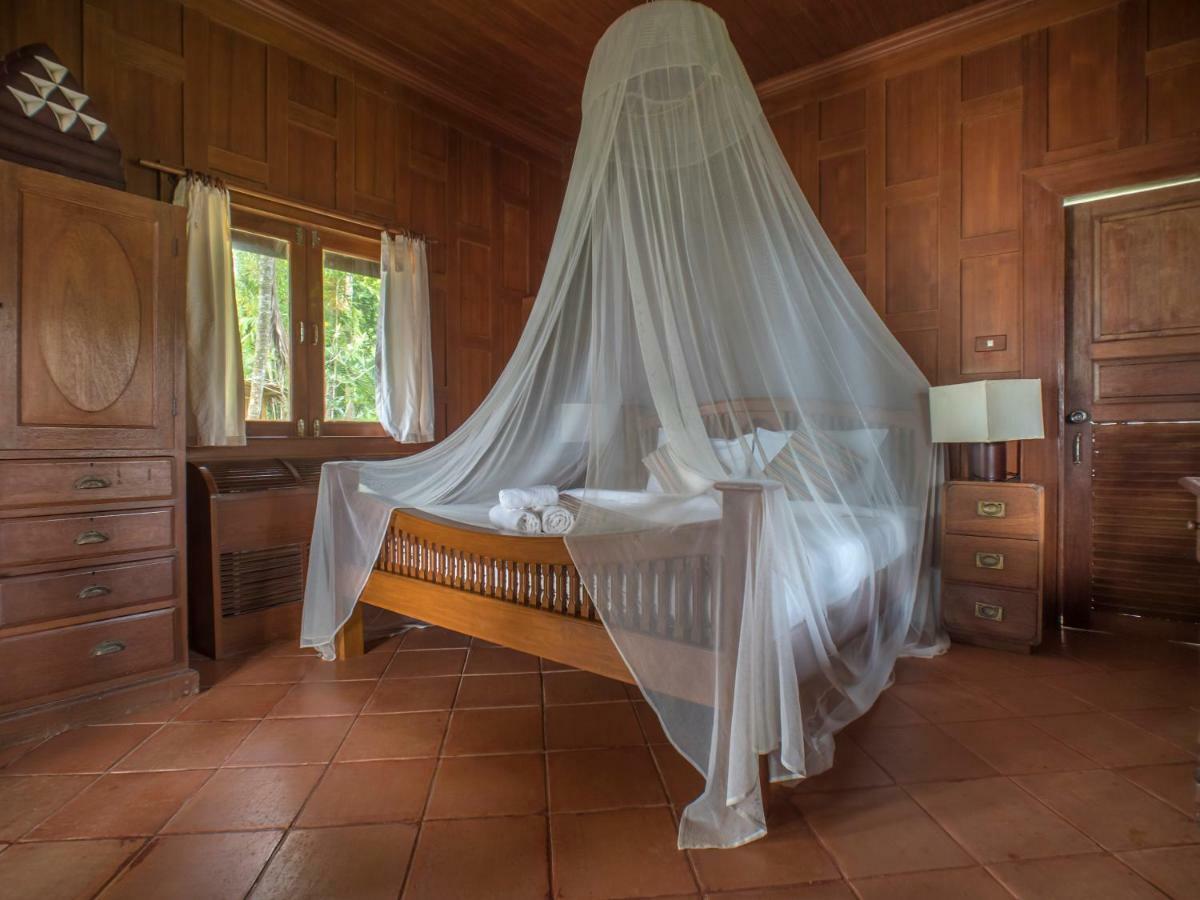 Baan Mai Beachfront Lone Island Phuket Ngoại thất bức ảnh