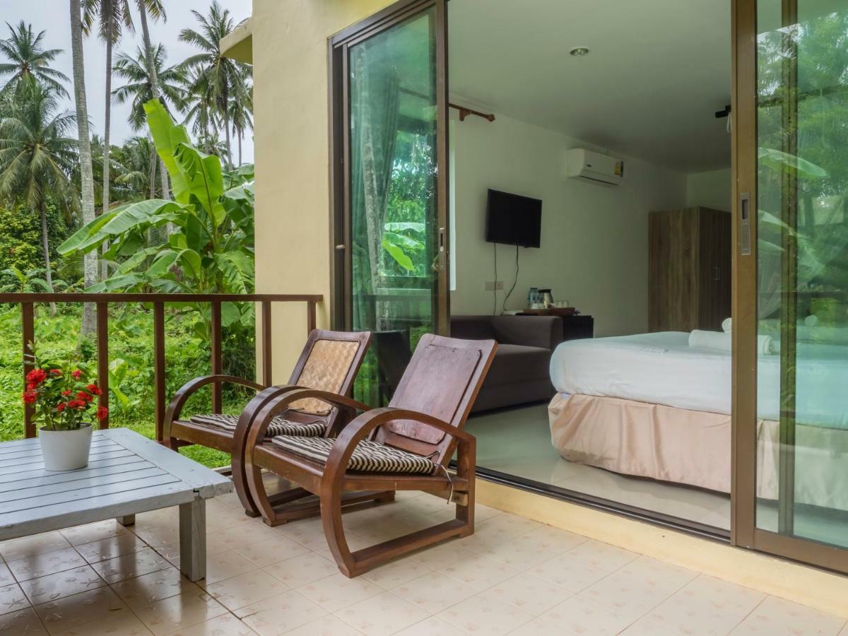 Baan Mai Beachfront Lone Island Phuket Ngoại thất bức ảnh