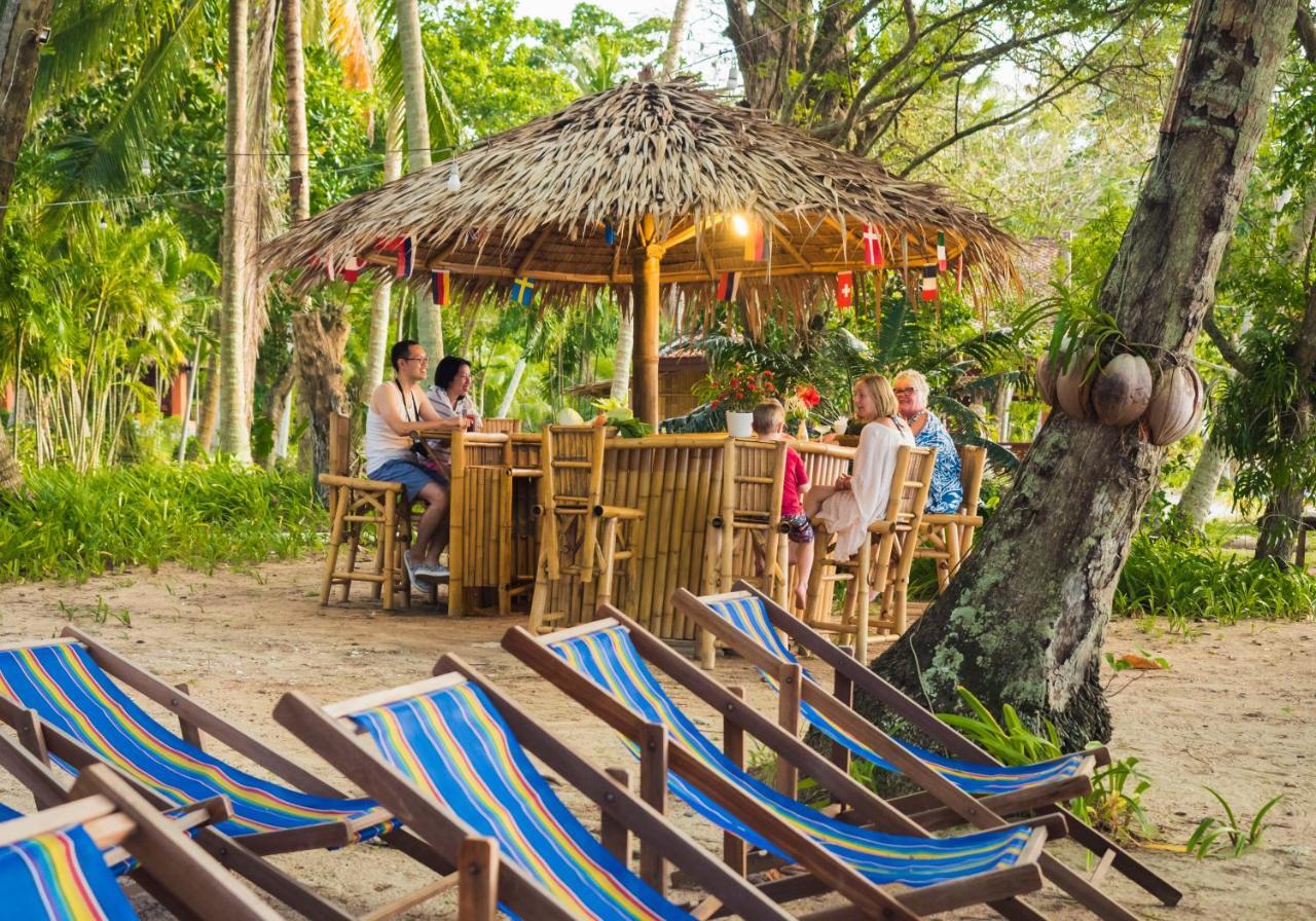 Baan Mai Beachfront Lone Island Phuket Ngoại thất bức ảnh